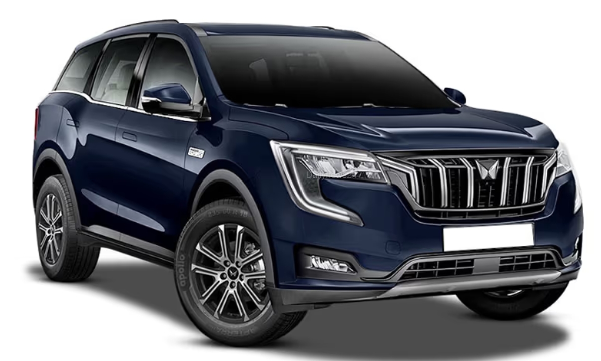 Mahindra XUV700 56